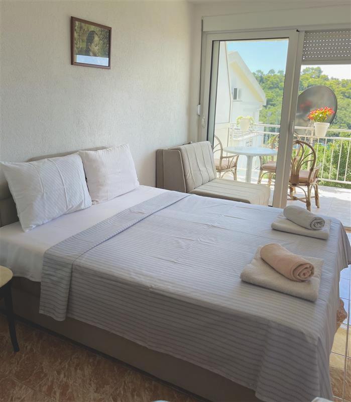 Apartmani Neda Bane Petrovac Exteriér fotografie