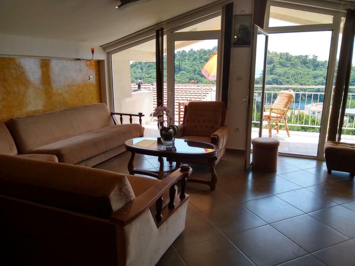 Apartmani Neda Bane Petrovac Exteriér fotografie